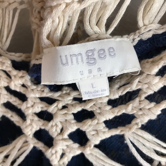 Umgee Navy Blue & Ivory Crocheted & Lace Top - Picture 3 of 6